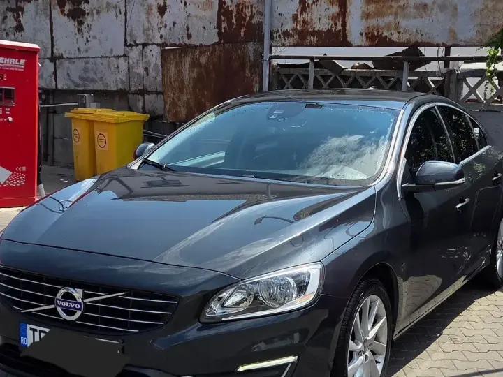 Volvo S60 II
