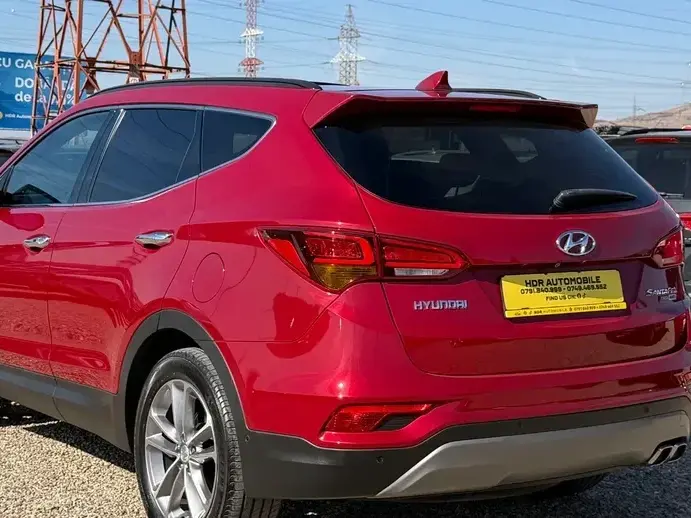 Hyundai Santa Fe 2.2 CRDi 4WD Automatik SEVEN Premium