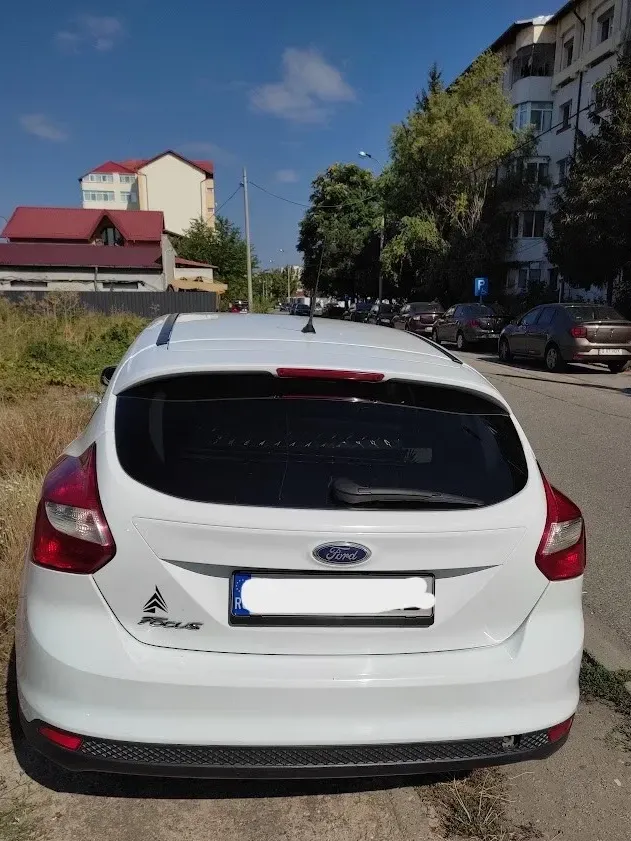 Ford Focus MK3 — imagine 3