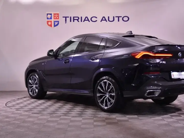 BMW X6 G06 xDrive40i AT MHEV