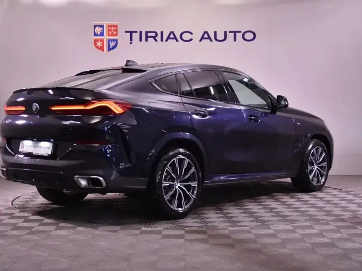 BMW X6 G06 xDrive40i AT MHEV