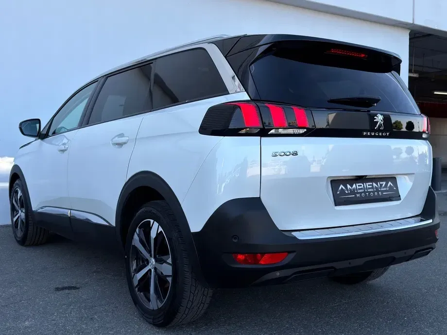Peugeot 5008 II PureTech 130 EAT8 Stop & Start Allure Pack — imagine 7