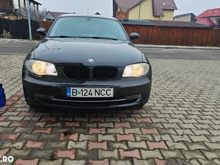 BMW Seria 1 E81/E82/E87/E88 [2004 - 2011] 118d Aut. Edition Sport