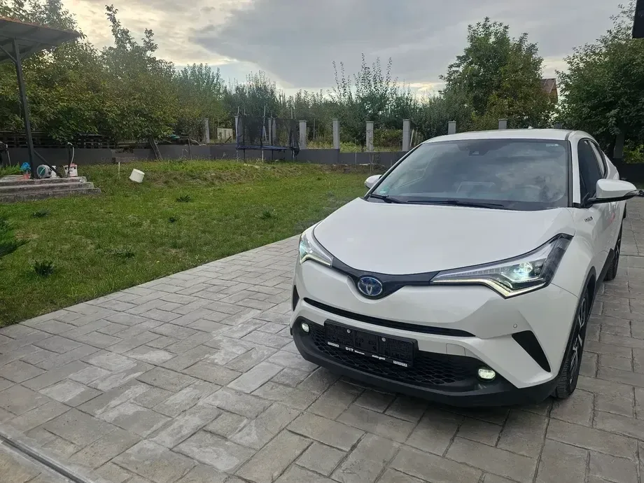 Toyota C-HR Team Deutschland — imagine 10