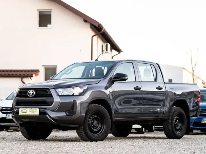 Toyota Hilux VIII