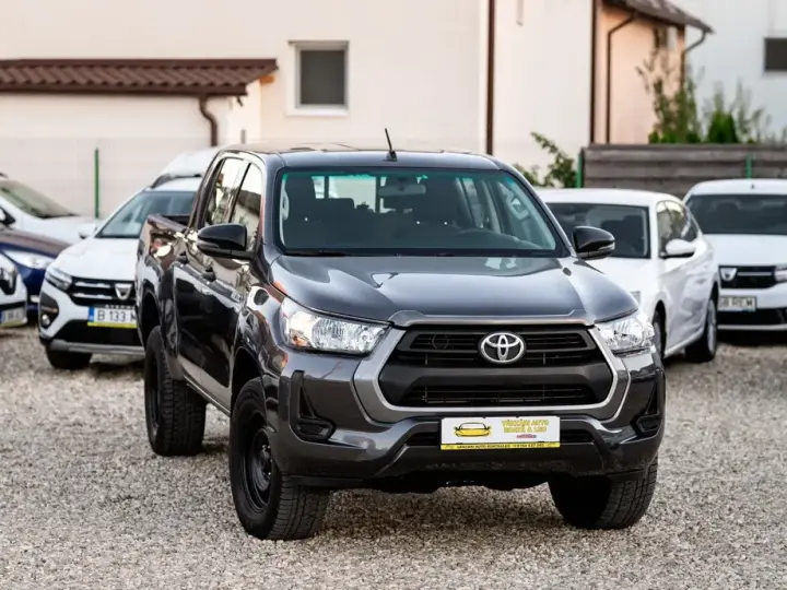 Toyota Hilux VIII