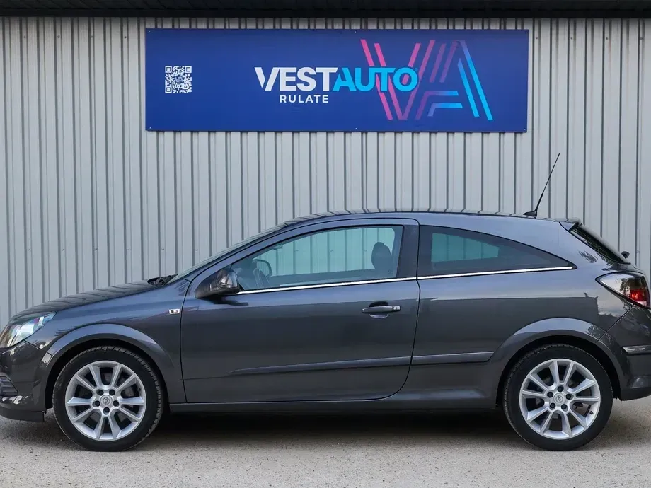 Opel Astra H 1.9 CDTI DPF Cosmo — imagine 9