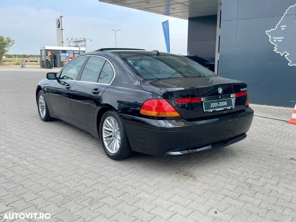 BMW Seria 7 745i — imagine 5