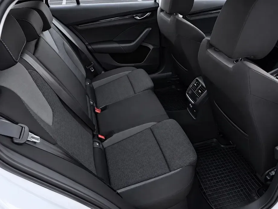 Škoda Octavia IV 2.0 TDI 4X4 DSG Ambition — imagine 10