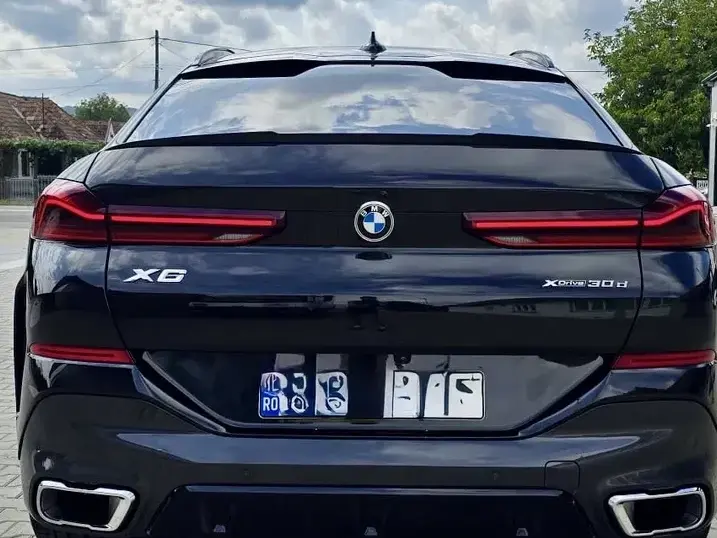 BMW X6 G06 xDrive30d AT MHEV
