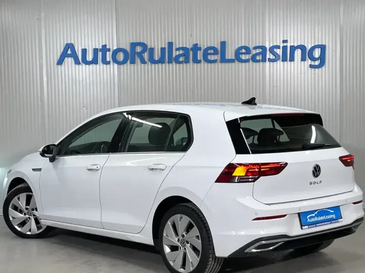 Volkswagen Golf VIII 2.0 TDI 115CP DSG Style