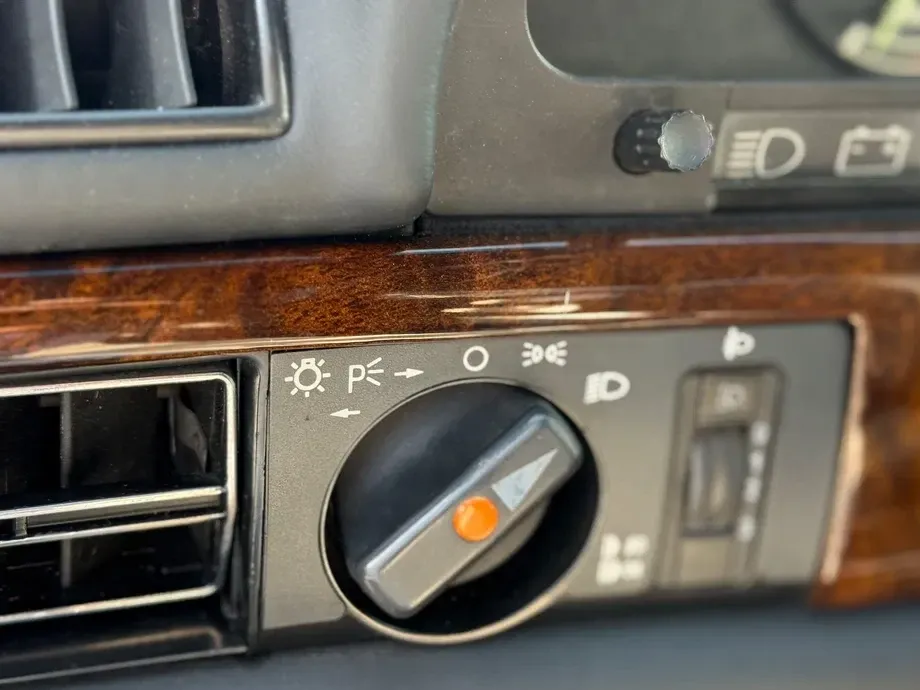 Mercedes-Benz S W126 — imagine 10