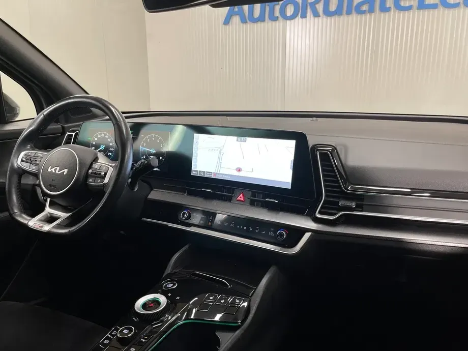 Kia Sportage V 1.6 T-GDI HEV 6AT 4x2 GT Line — imagine 8