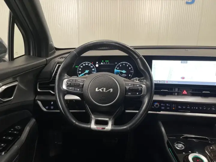 Kia Sportage V 1.6 T-GDI HEV 6AT 4x2 GT Line