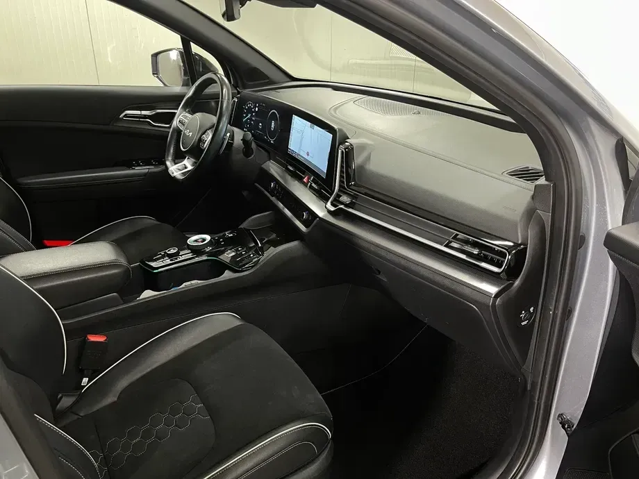Kia Sportage V 1.6 T-GDI HEV 6AT 4x2 GT Line — imagine 9