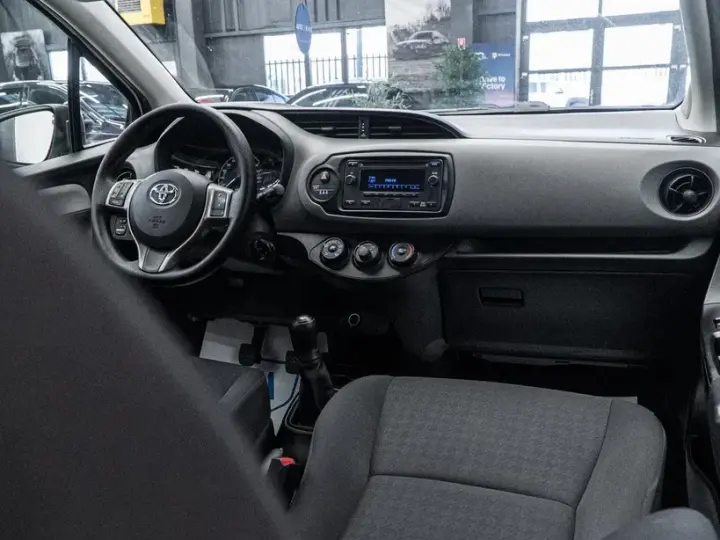 Toyota Yaris 1.0 L Eco