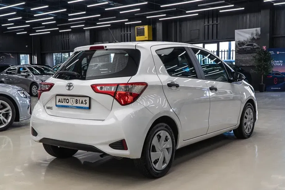 Toyota Yaris 1.0 L Eco — imagine 7