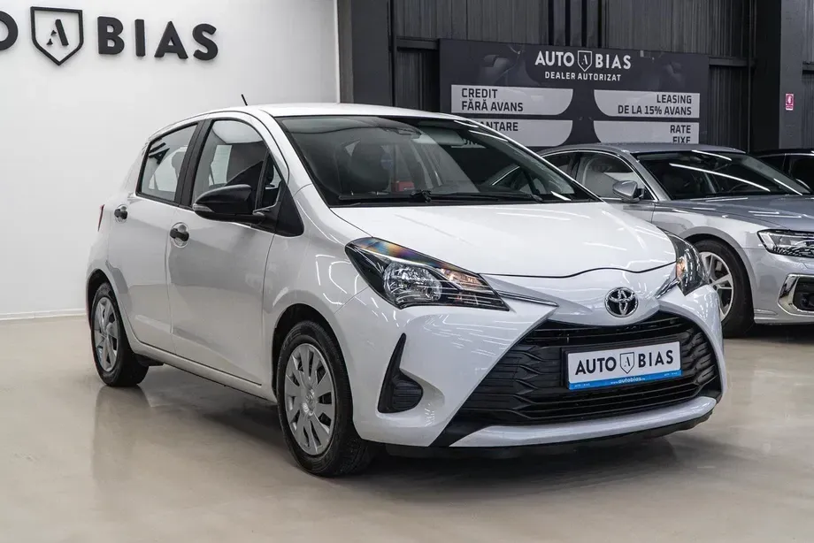 Toyota Yaris 1.0 L Eco — imagine 3