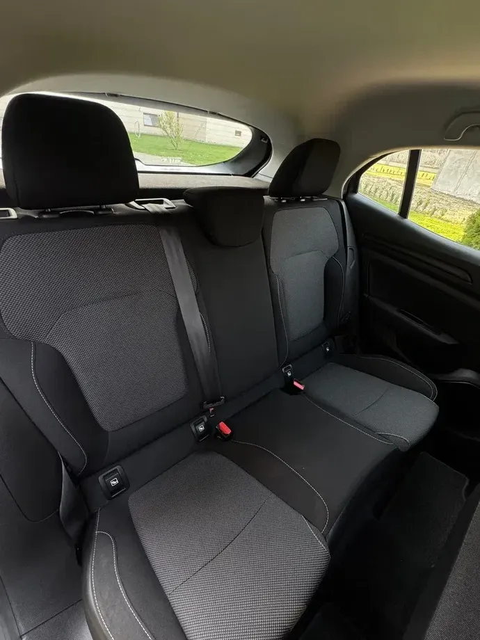 Renault Mégane IV ENERGY TCe 100 LIFE — imagine 6