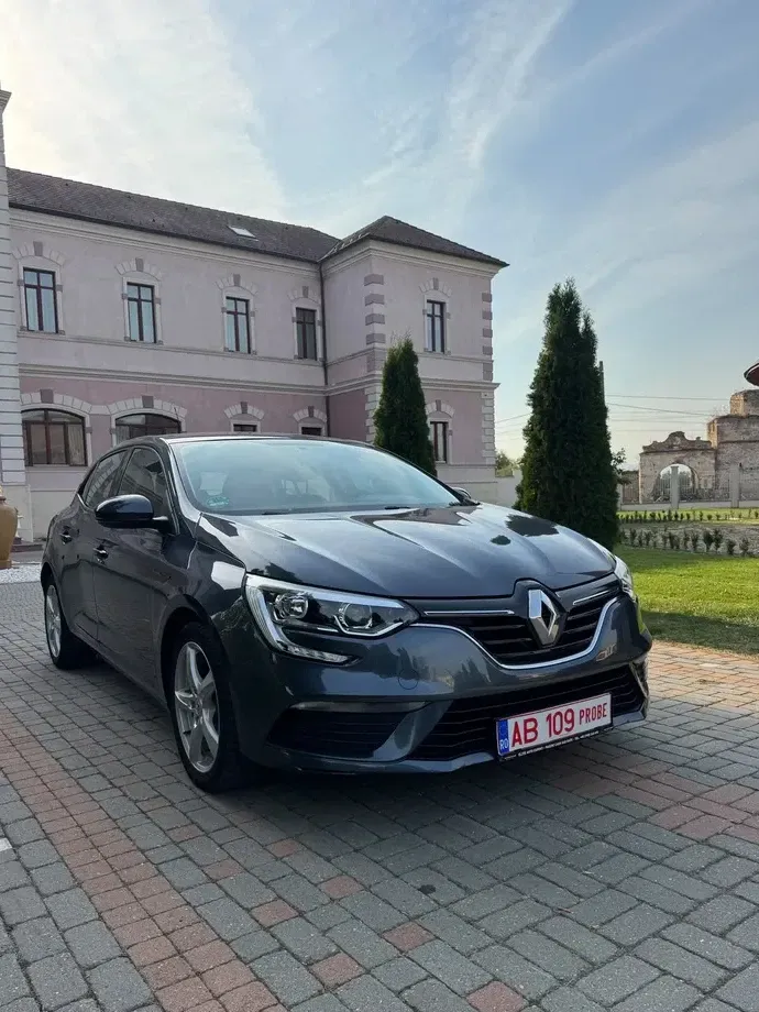 Renault Mégane IV ENERGY TCe 100 LIFE — imagine 2