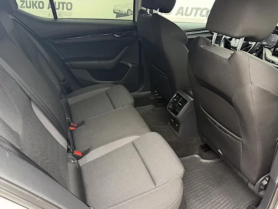 Škoda Octavia 2.0 TDI DSG Ambition — imagine 7