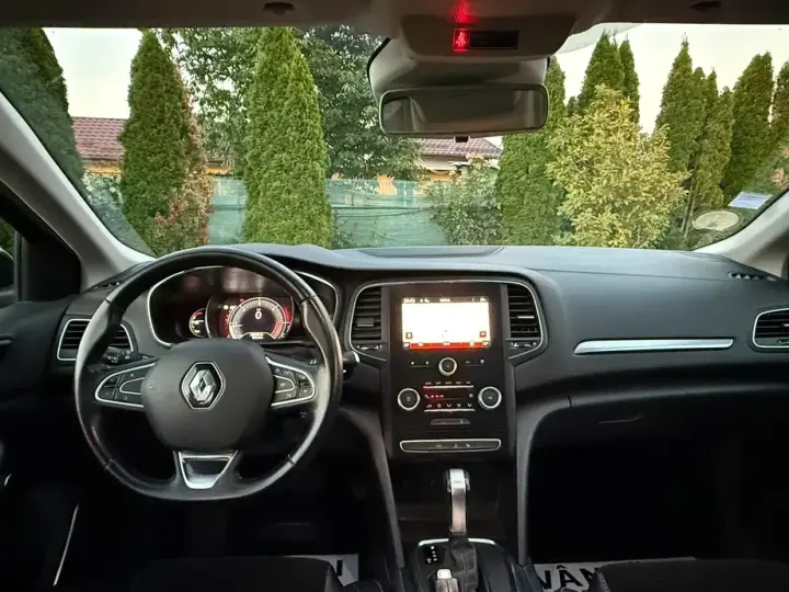 Renault Mégane IV ENERGY dCi 110 EDC INTENS