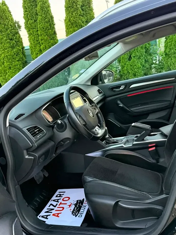 Renault Mégane IV ENERGY dCi 110 EDC INTENS — imagine 7