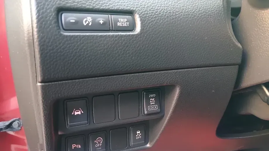 Nissan Qashqai II — imagine 8