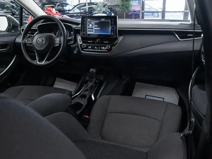 Toyota Corolla XII 1.8 HSD Business