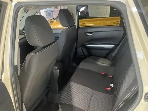 Suzuki Vitara III 1.4 Boosterjet 6AT MHEV Passion