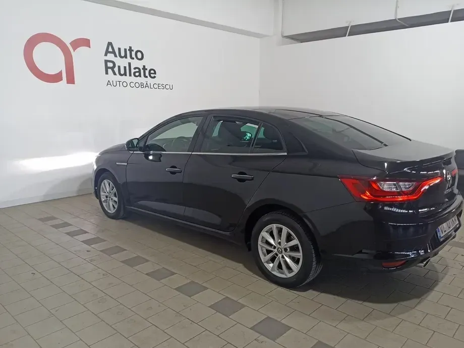 Renault Mégane TCe EDC Intens — imagine 8