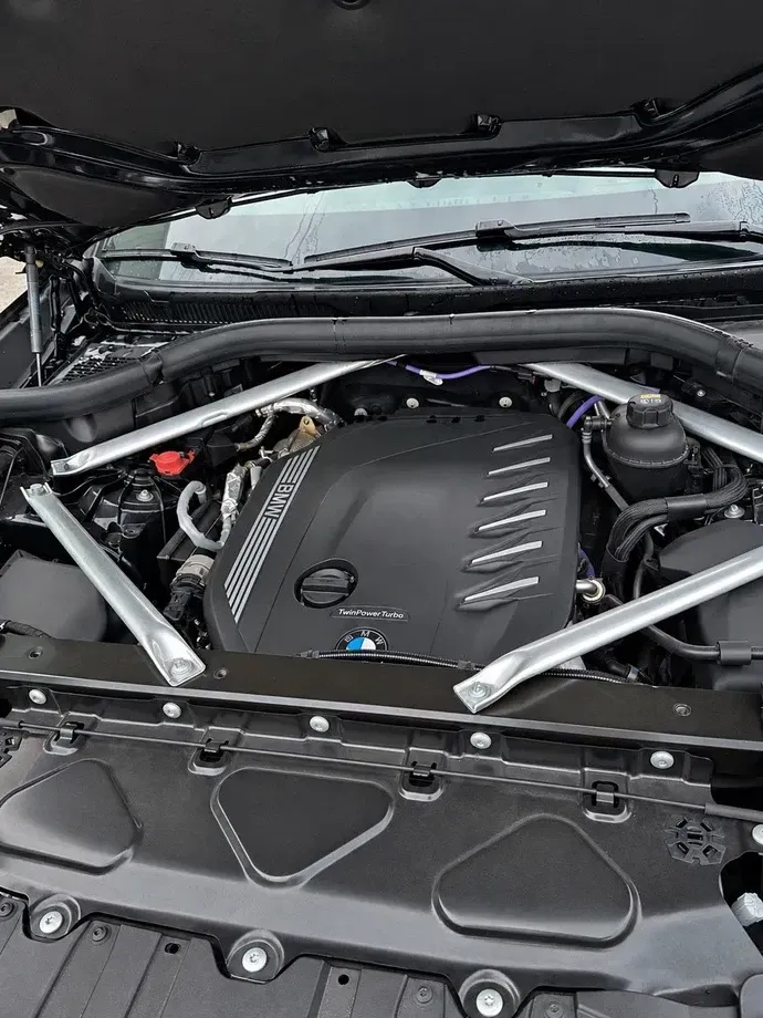 BMW X6 G06 xDrive40d AT MHEV — imagine 7