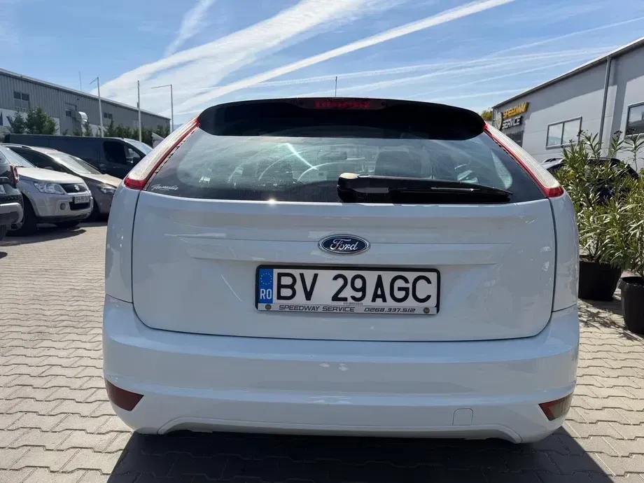 Ford Focus MK2 — imagine 6
