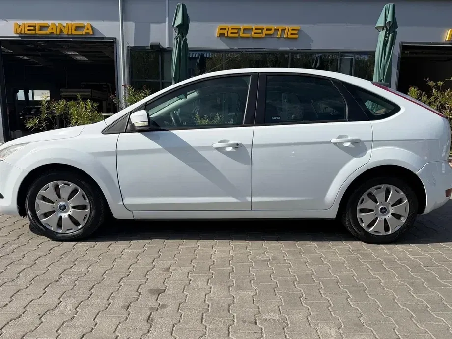 Ford Focus MK2 — imagine 7
