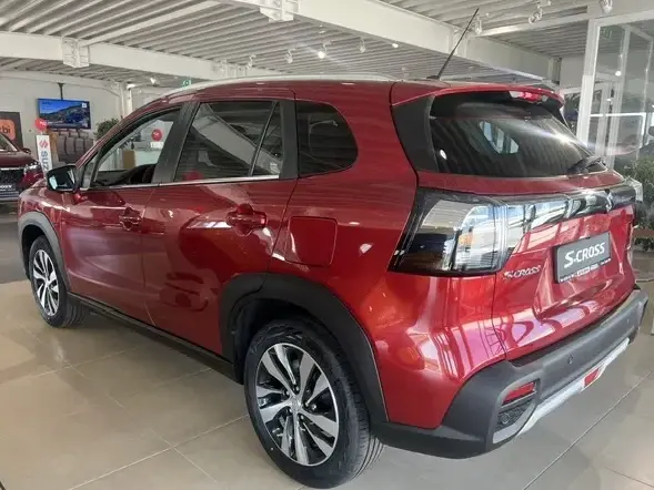 Suzuki S-Cross 1.4 Boosterjet 6MT MHEV Luxus