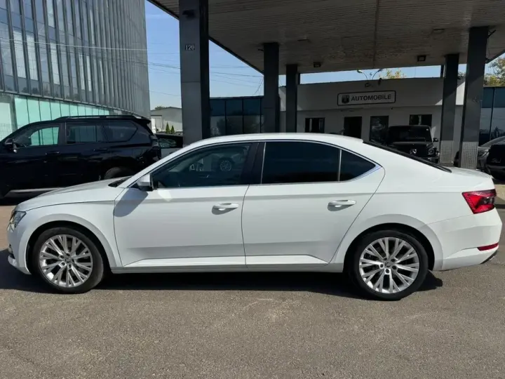 Škoda Superb III 2.0 TSI 4X4 DSG Style