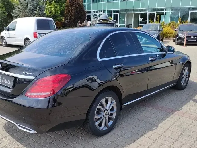 Mercedes-Benz C W205 220 d 4MATIC Aut.