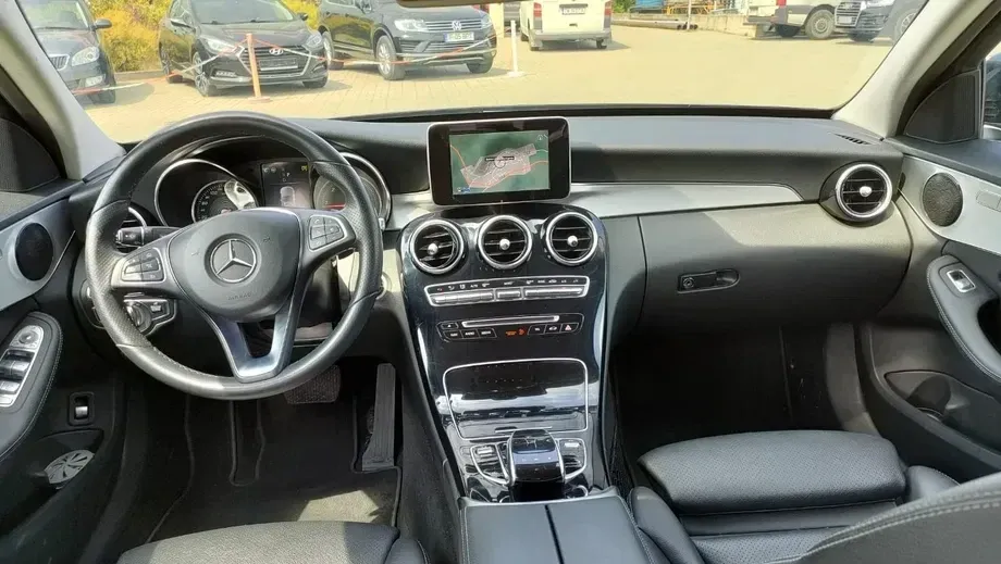 Mercedes-Benz C W205 220 d 4MATIC Aut. — imagine 7