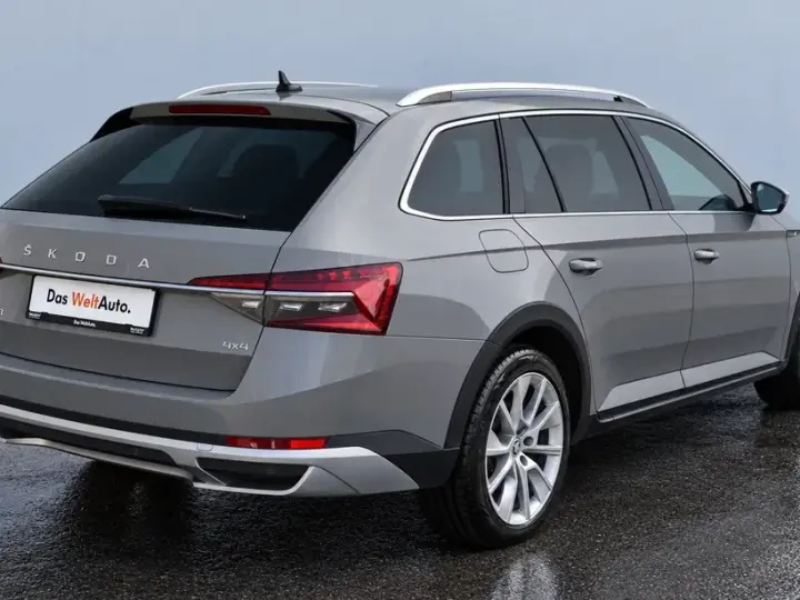 Škoda Superb III 2.0 TDI 4X4 DSG Scout