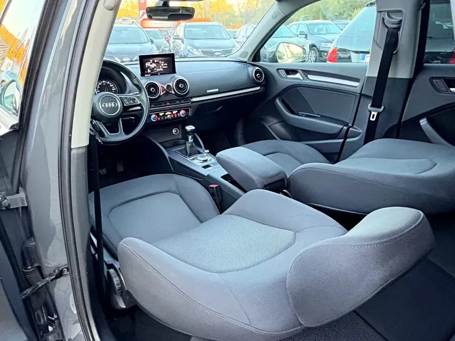 Audi A3 Sportback 1.6 TDI sport — imagine 8