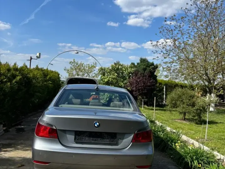 BMW Seria 5 E60/E61 [2003 - 2010]