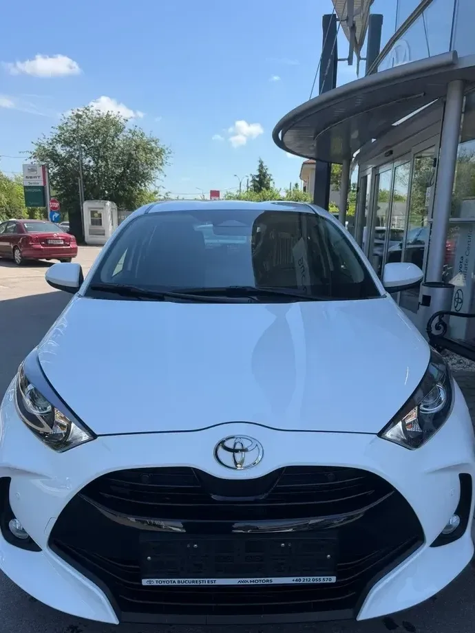 Toyota Yaris 1.5 116 CP HEV Active — imagine 2