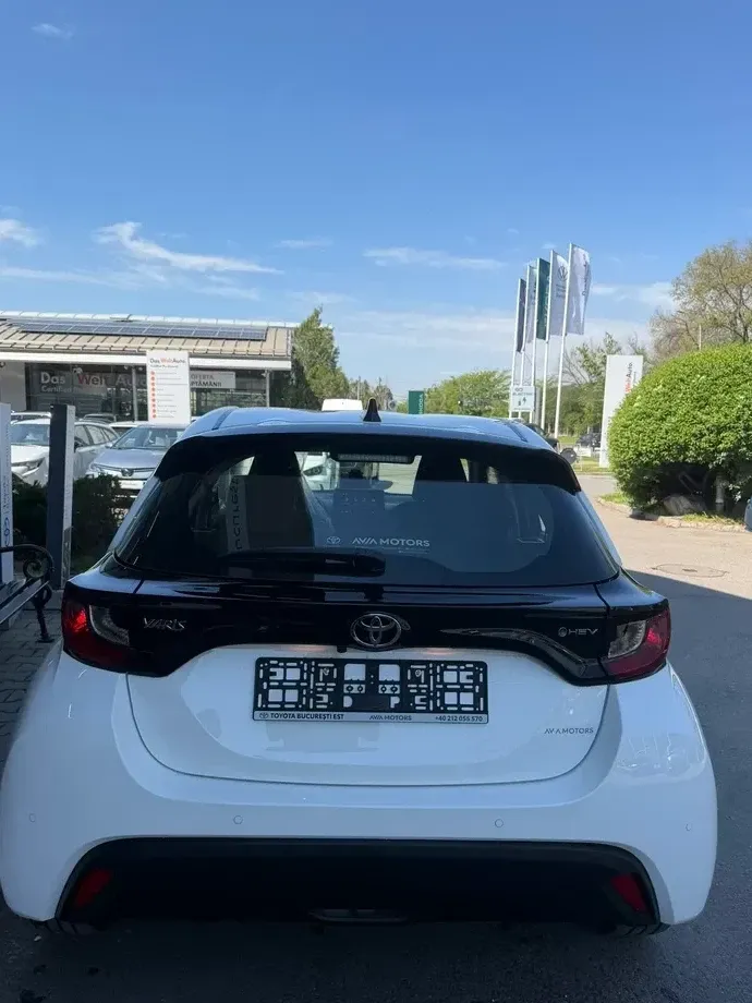 Toyota Yaris 1.5 116 CP HEV Active — imagine 5