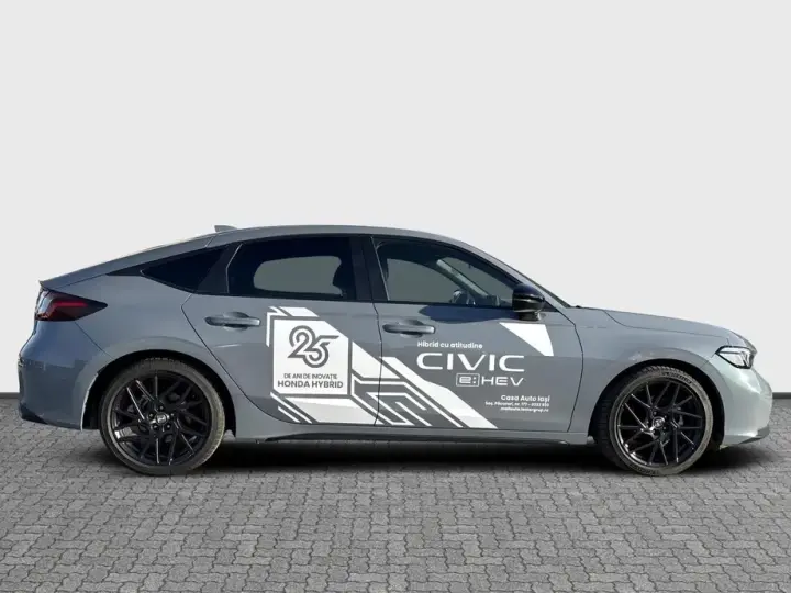 Honda Civic XI 2.0 e:HEV E-CVT Sport