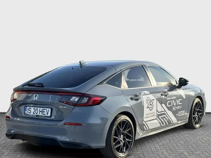 Honda Civic XI 2.0 e:HEV E-CVT Sport