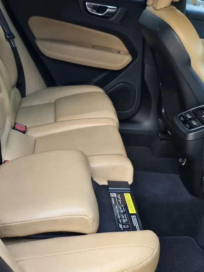 Volvo XC 60 II — imagine 10