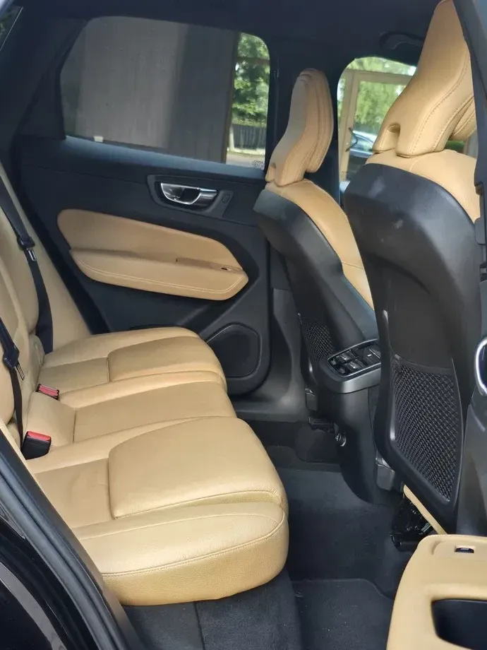 Volvo XC 60 II — imagine 9