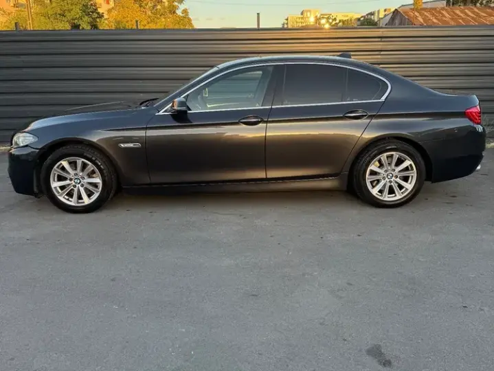 BMW Seria 5 F10/F11/F07 [2010 - 2017]