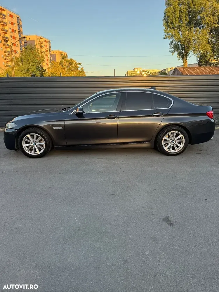 BMW Seria 5 F10/F11/F07 [2010 - 2017] — imagine 4