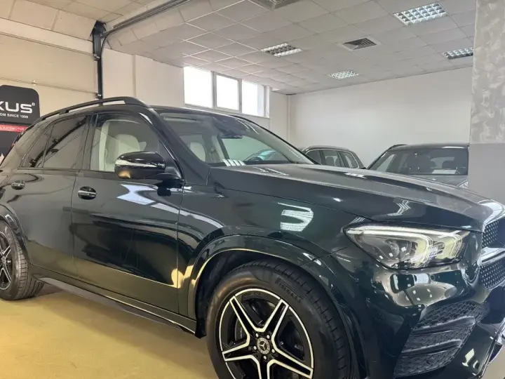 Mercedes-Benz GLE 350 de 4MATIC 9G-TRONIC AMG Line